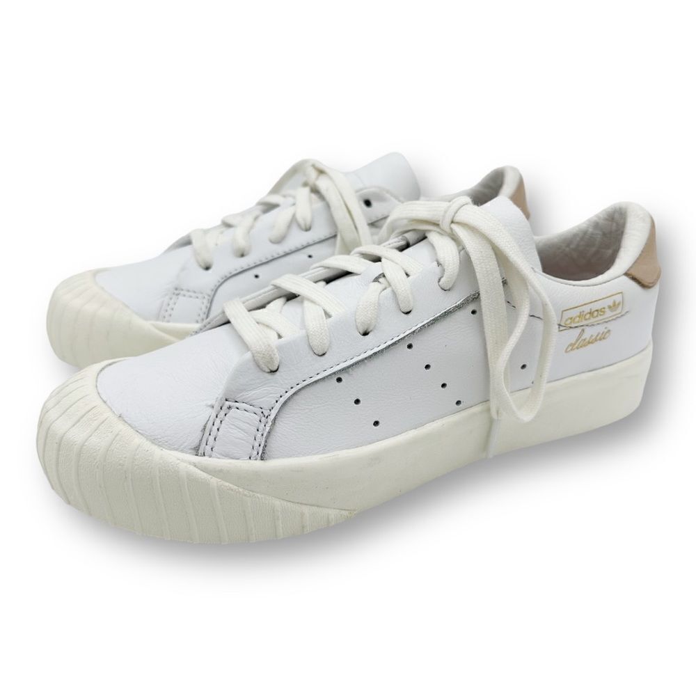 Adidas Women's Everyn White Leather Perforated Platform Sneakers White 6M‎